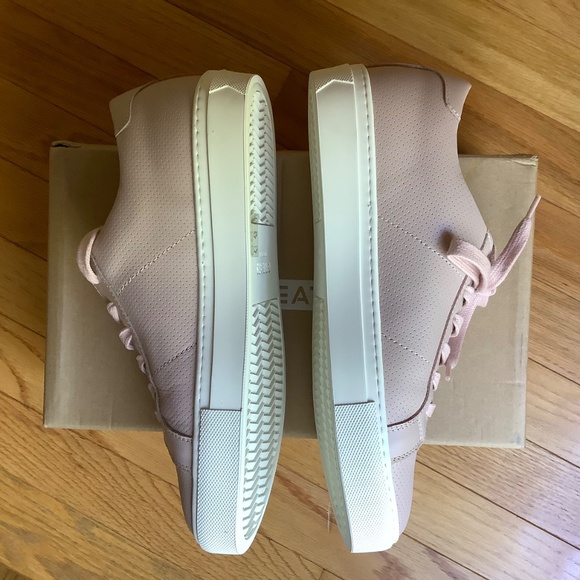 GREATS The Royale Perforated Leather Sneaker Blush SZ 9.5 - Picture 6 of 16